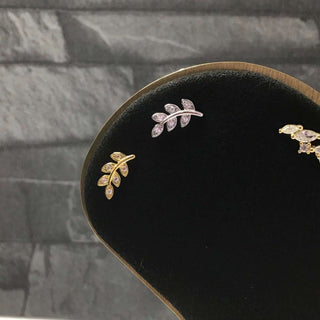 Leaf CZ Cartilage Stud | Ear Candy®