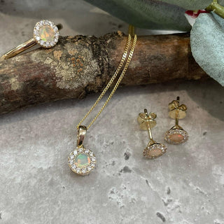 9ct Yellow Gold Opal & Diamond Cluster Pendant