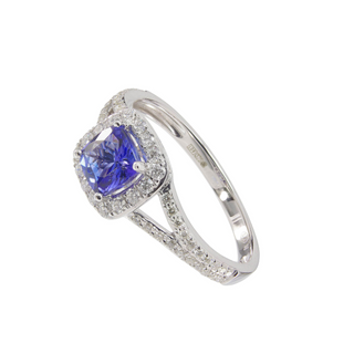 9ct White Gold Diamond & Tanzanite Ring