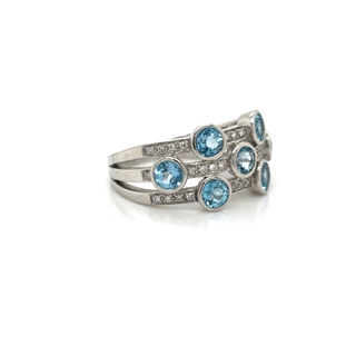 9ct White Gold Blue Topaz Three-Row Bubbles Ring