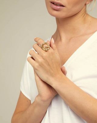 Unode50 Game of 3 Gold Chunk Circle Ring