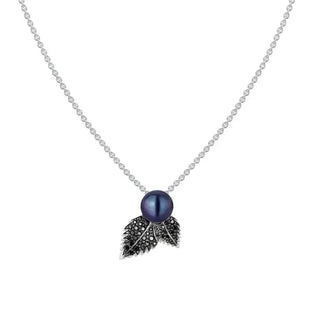 Shaun Leane Blackthorn Pearl Leaf Pendant | BT007.SSBKNOS