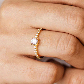 Gisser Gold Plated Silver Brilliant Dashing Details Ring