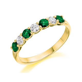 18ct Yellow Gold Emerald & Diamond Claw Set 7 Stone Ring