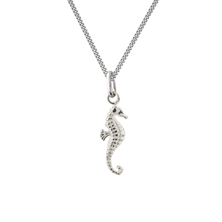 Silver Seahorse Pendant